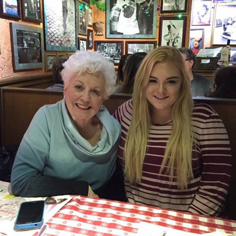 Meet your Posher, Kelsey